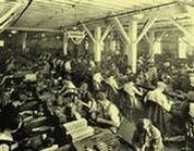 Lavoro in fabbrica nel 1927